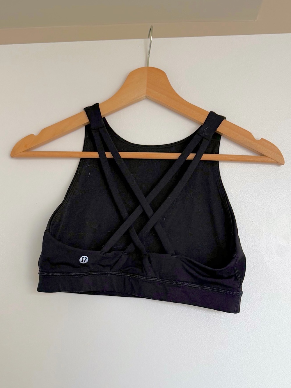 lululemon athletica Energy High-Neck Sports Bra - size 8